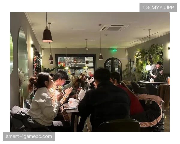 郑思维赛场外的生活像豪华派对，真不是咱能想象的那种休闲周末